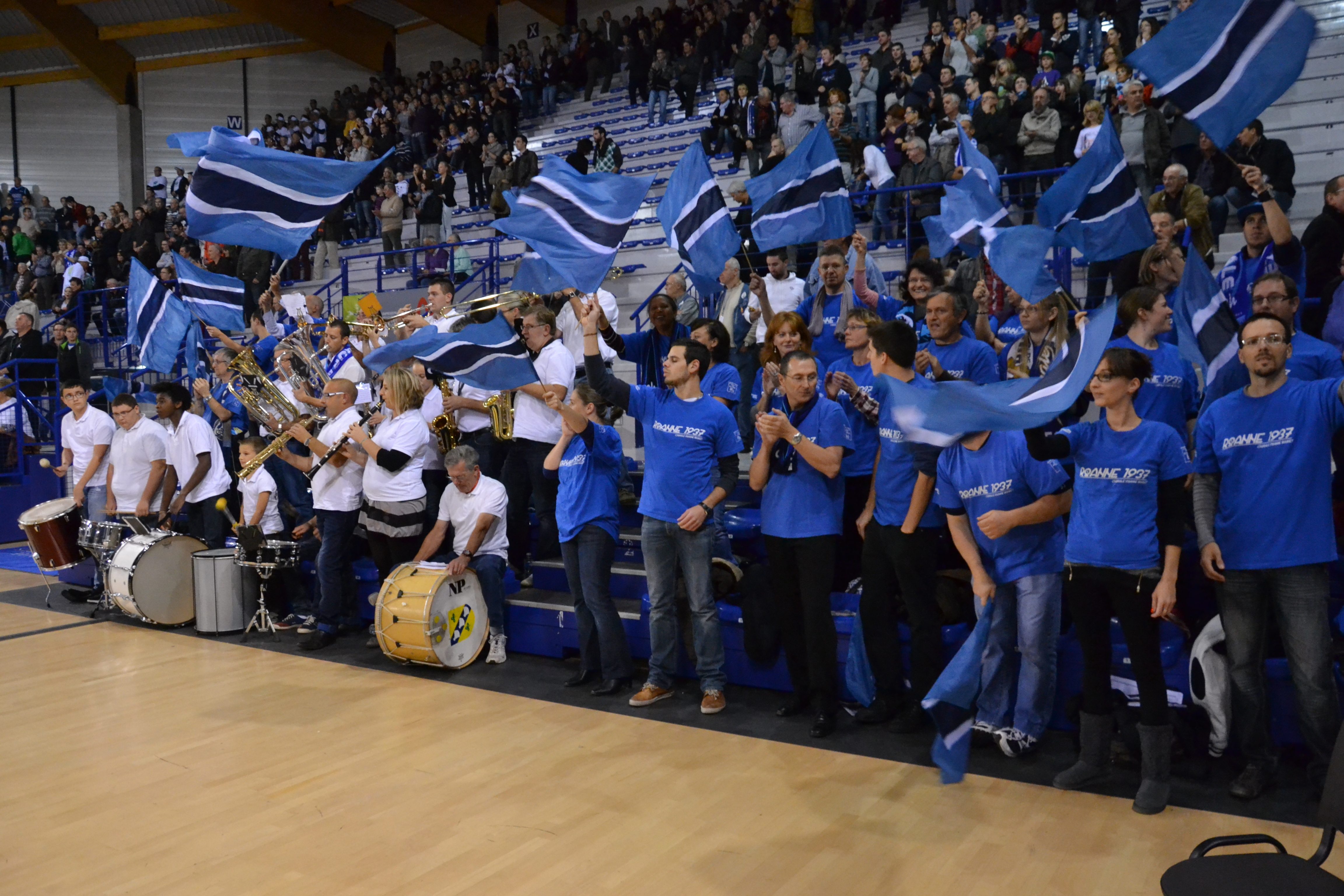 Chorale Basket Roanne – Supporters Chorale Basket 13-14 (7)